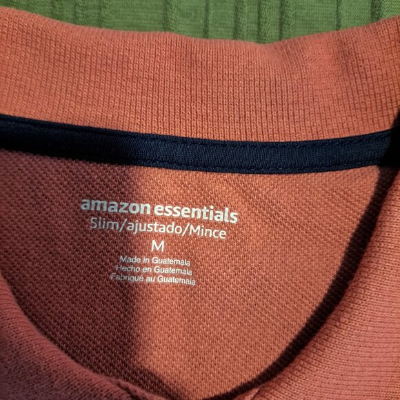 Amazon Essentials Men's Polo - Picture 2 of 3